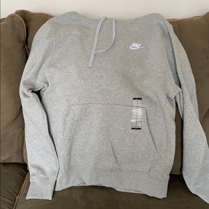 Men’s Nike sweatshirt